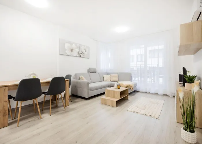 Stylish Living With Private Terrace Lägenhet *