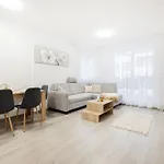 Stylish Living With Private Terrace アパート *